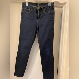 2 pair of gap jeans
